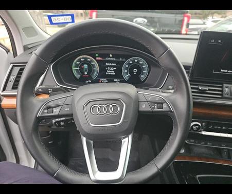2021 Audi Q5 e 55 Premium