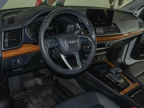 2021 Audi Q5 e 55 Premium