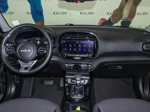 Fusion Orange 2025 Kia Soul EX