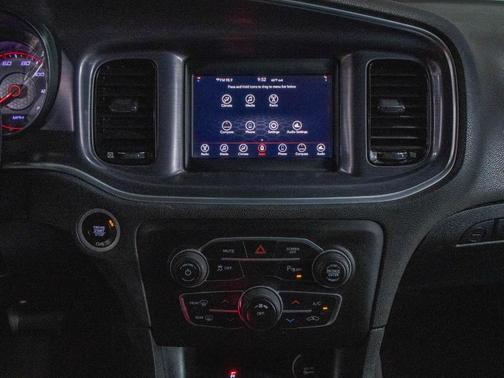 2018 Dodge Charger SXT