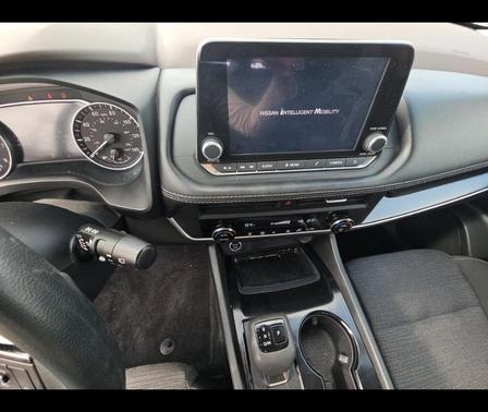 White 2023 Nissan Rogue SV