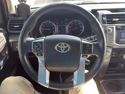 Magnetic Gray Metallic 2017 Toyota 4Runner SR5