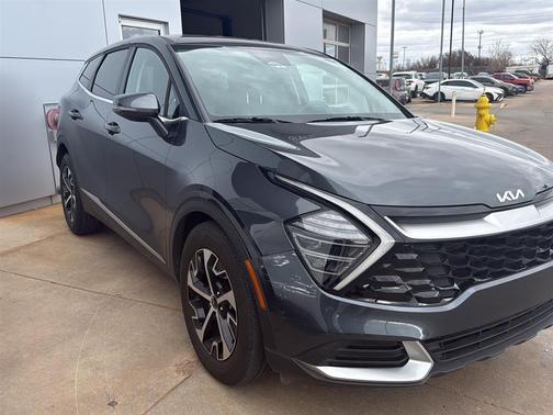 2024 Kia Sportage EX