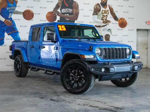 2025 Jeep Gladiator Sport