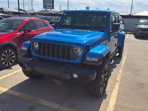 2025 Jeep Gladiator Sport