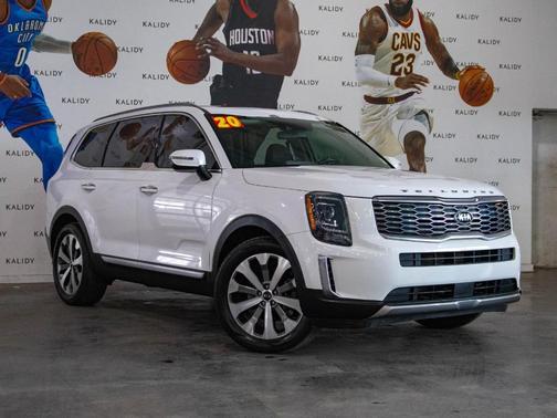 Snow White Pearl 2020 Kia Telluride S