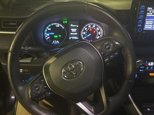 Magnetic Gray Metallic 2022 Toyota RAV4 Hybrid SE