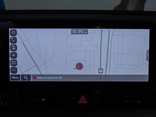 Snow White Pearl 2025 Kia Sportage Hybrid EX