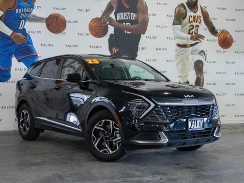 Fusion Orange 2025 Kia Sportage LX