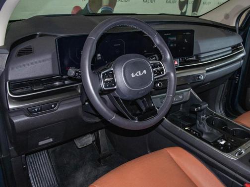 2025 Kia Carnival SX Prestige