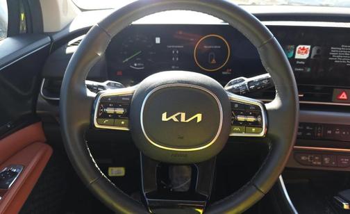 2025 Kia Carnival SX Prestige