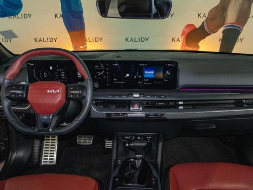 2025 Kia K4 GT-Line Turbo