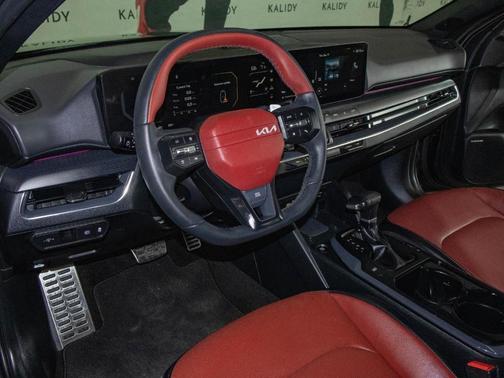 2025 Kia K4 GT-Line Turbo