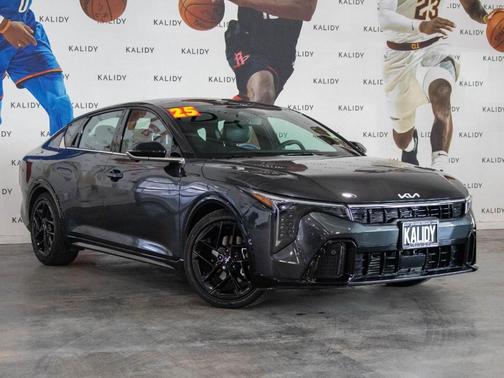 2025 Kia K4 GT-Line Turbo