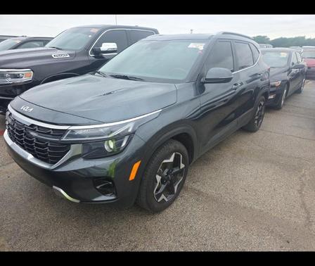 Gravity Gray 2025 Kia Seltos EX