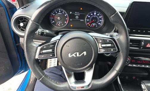 2023 Kia Forte GT-Line