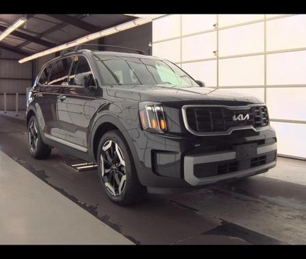 Metal 2025 Kia Telluride S