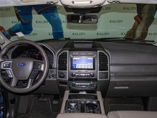 Blue Metallic 2019 Ford Expedition Max XLT