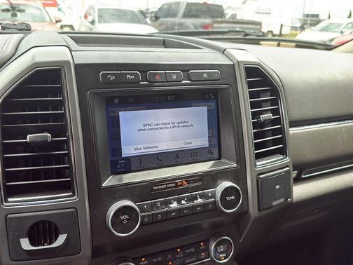 Blue Metallic 2019 Ford Expedition Max XLT
