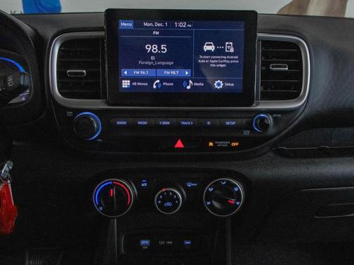 2025 Hyundai VENUE SE