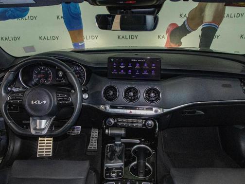 2023 Kia Stinger GT-Line