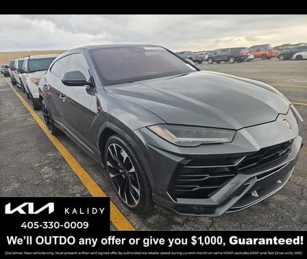 2020 Lamborghini Urus Base
