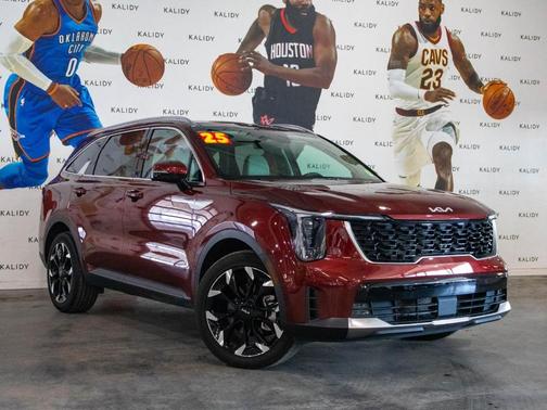 Red 2025 Kia Sorento EX