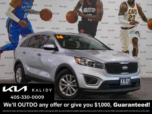 Sparkling Silver 2016 Kia Sorento LX