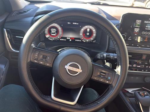 2022 Nissan Rogue Platinum