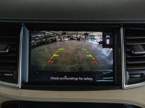 2022 INFINITI QX50 Luxe