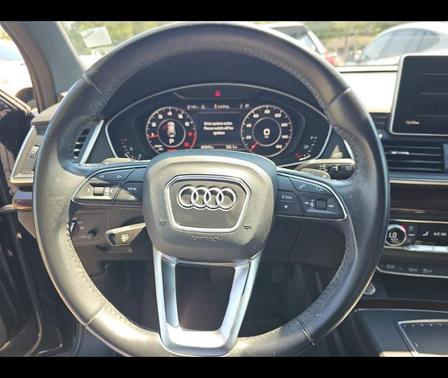 2018 Audi Q5 2.0T Premium Plus