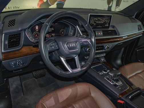 2018 Audi Q5 2.0T Premium Plus