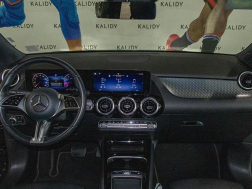 2025 Mercedes-Benz GLA 250 Base