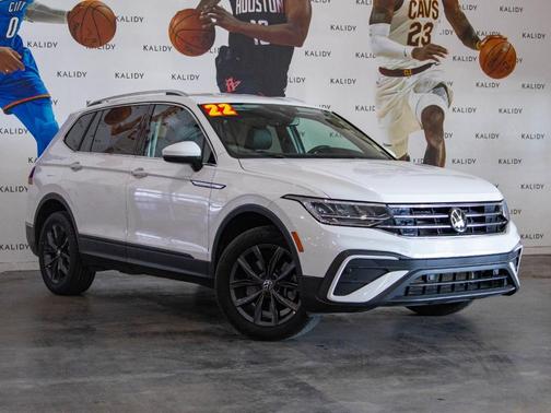 2022 Volkswagen Tiguan 2.0T SE