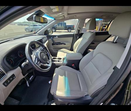 2022 Kia Sportage EX