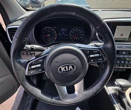 2022 Kia Sportage EX