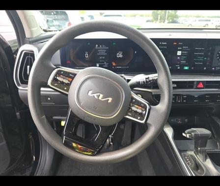 Ebony Black 2025 Kia Sorento LX