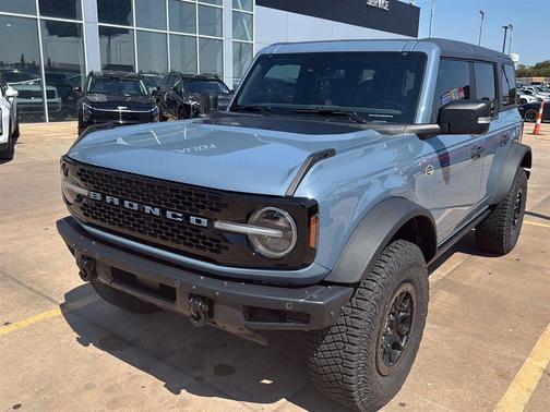 Azure Gray Metallic 2023 Ford Bronco Wildtrak