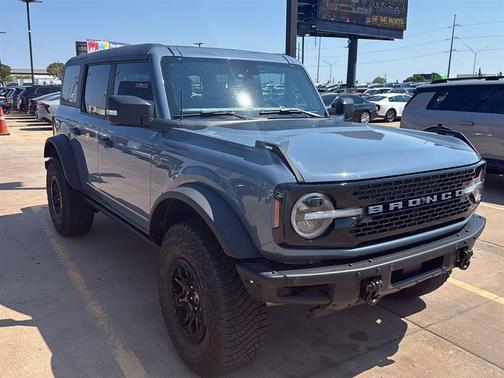 Azure Gray Metallic 2023 Ford Bronco Wildtrak