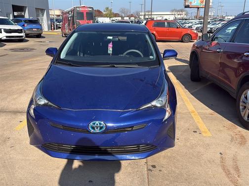 2016 Toyota Prius Two