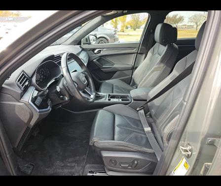 2022 Audi Q3 45 S line Premium Plus