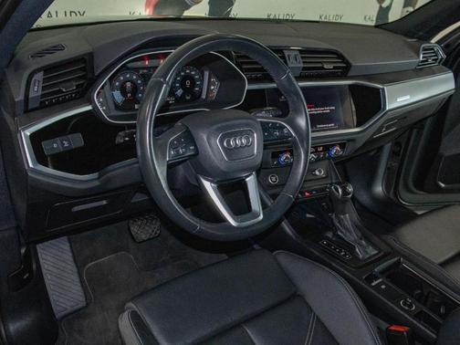 2022 Audi Q3 45 S line Premium Plus