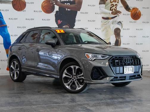 2022 Audi Q3 45 S line Premium Plus