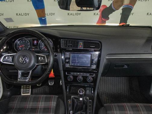 2019 Volkswagen Golf GTI 2.0T S