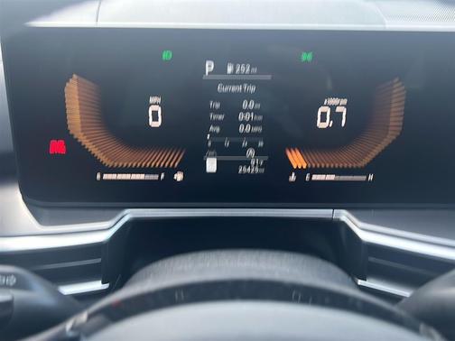 Metal 2025 Kia Sorento S