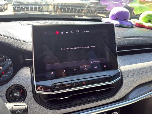 Bright White Clearcoat 2022 Jeep Compass Latitude