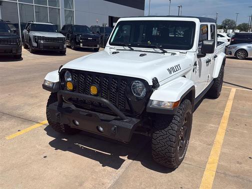 Bright White Clearcoat 2021 Jeep Gladiator Sport