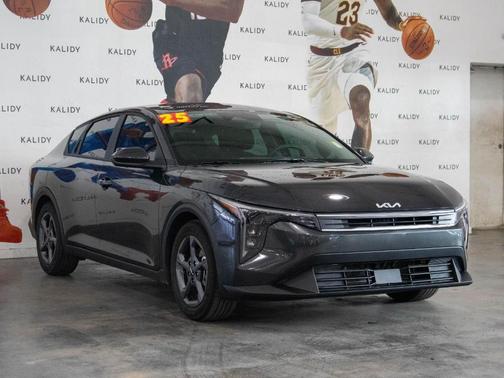 2025 Kia K4 