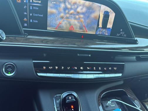 2024 Cadillac Escalade Sport Platinum