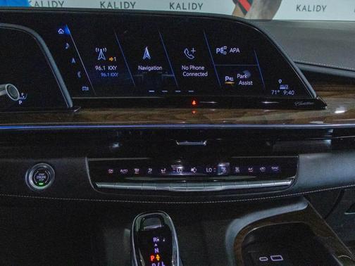 2024 Cadillac Escalade Sport Platinum